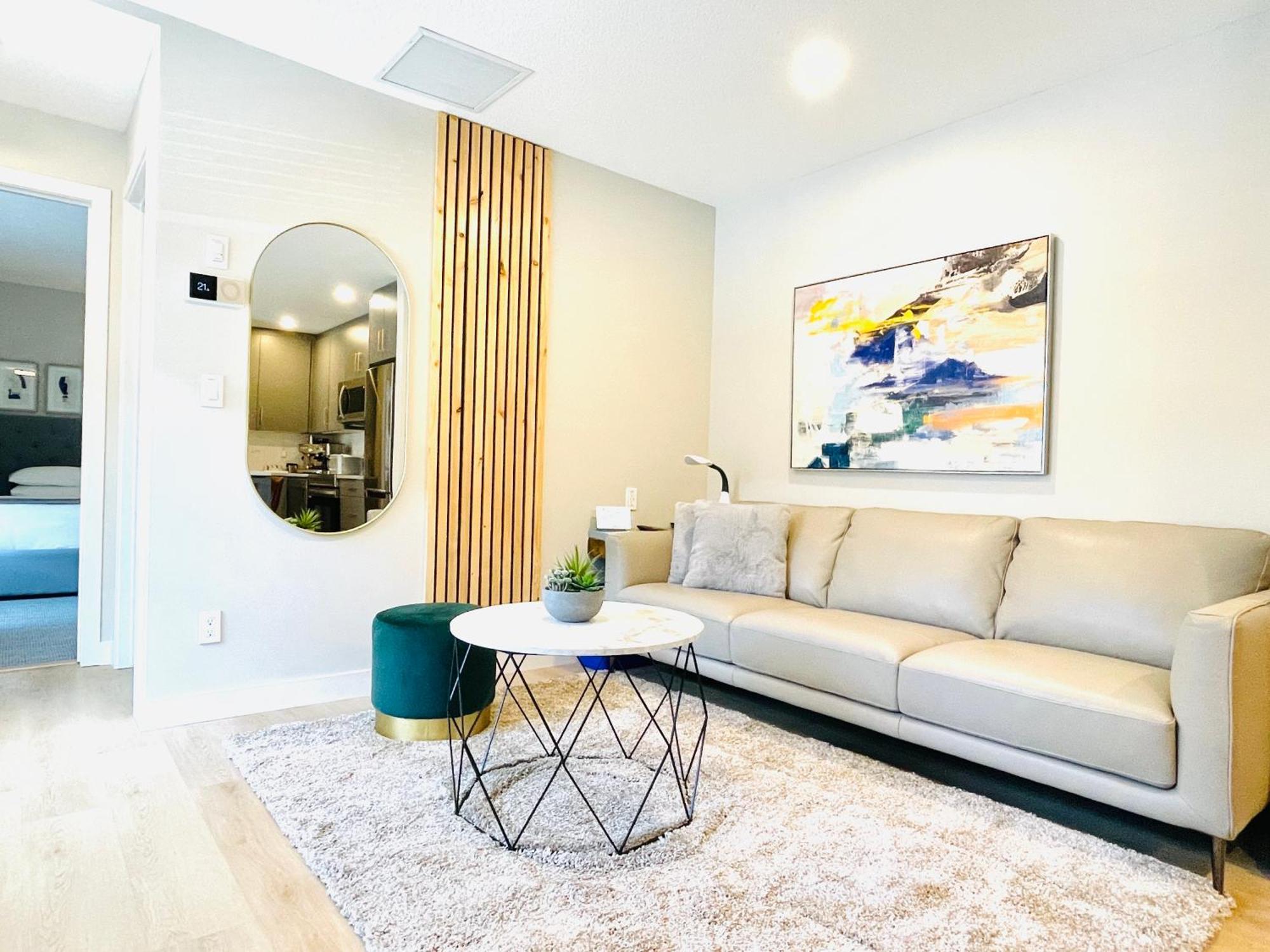 Joe'S Contemporary 2 King Bedrooms Vacation Home In Canmore Luaran gambar